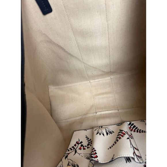 Tory Burch Floral Print Kerrington Tote - Picture 8 of 10